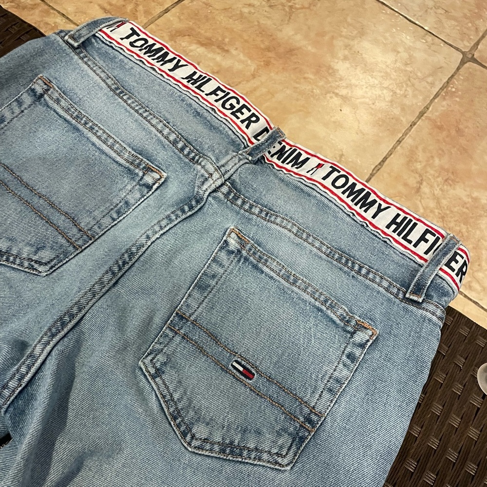 Tommy Hilfiger Denim Athletic Tapered Fit Stretch Jeans - Picture 3 of 4